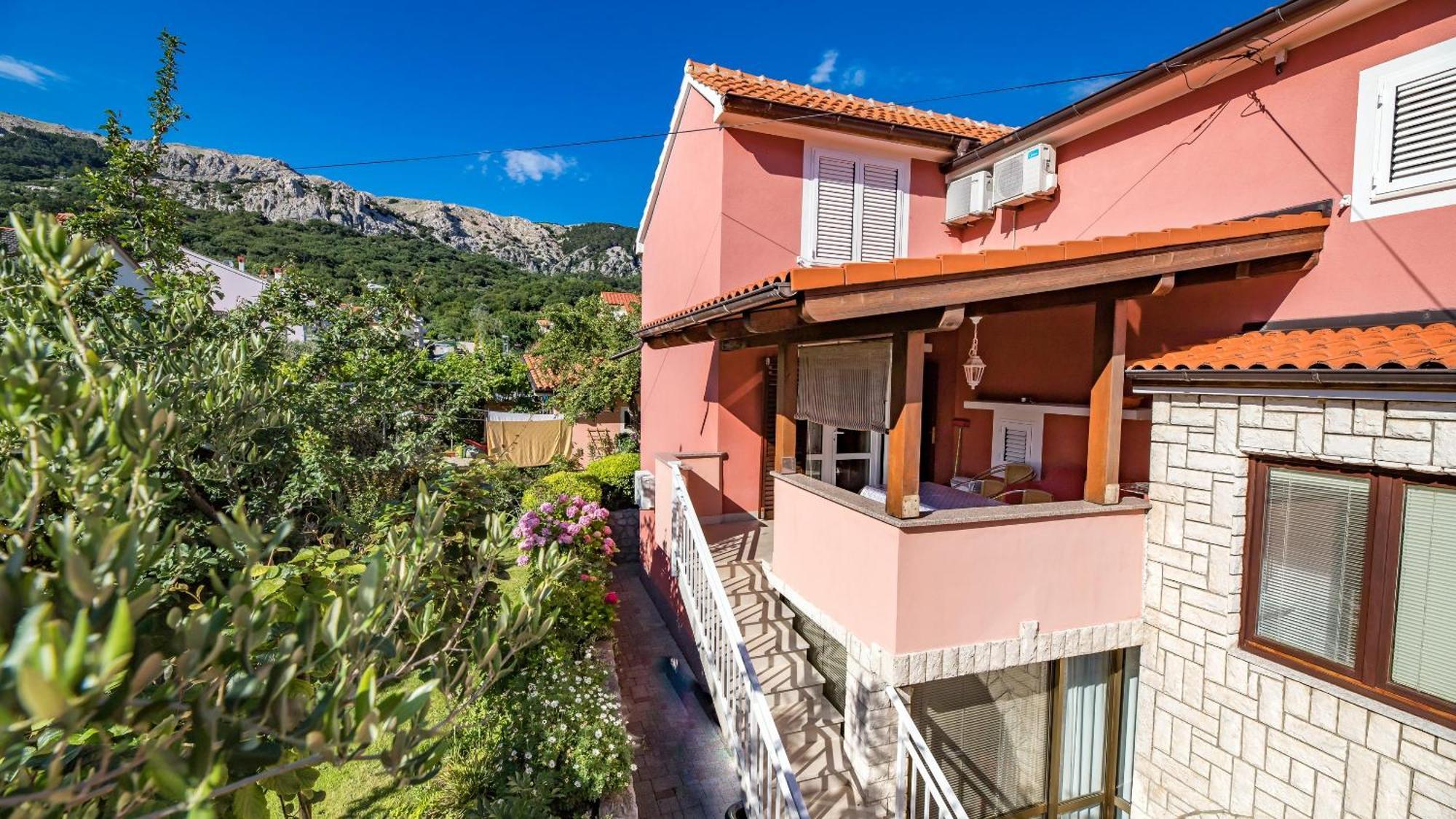 Apartments Nadica Baška Esterno foto