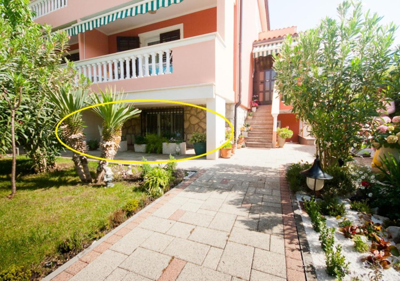 Apartments Nadica Baška Esterno foto